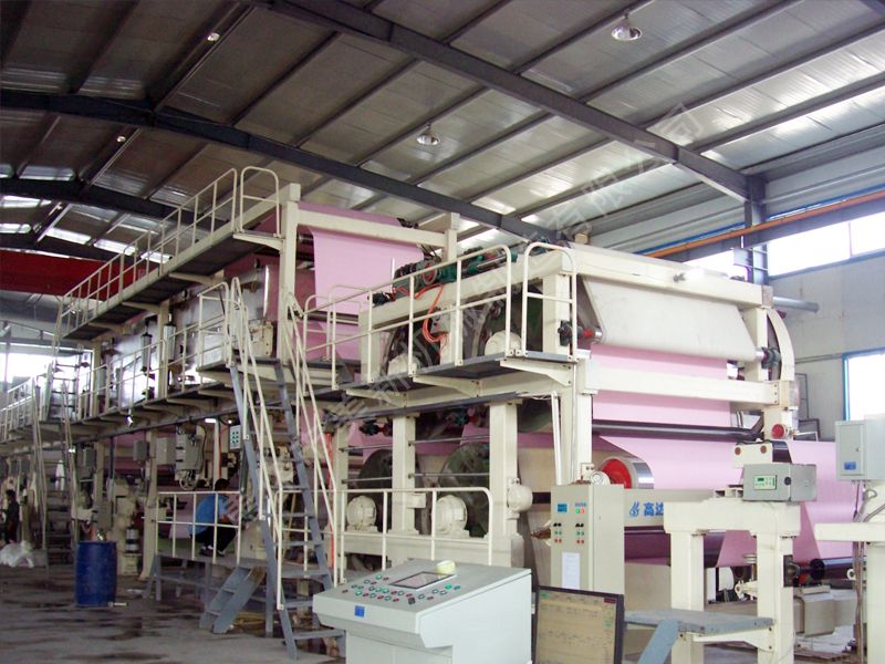 1880型無(wú)碳復寫(xiě)紙涂布機